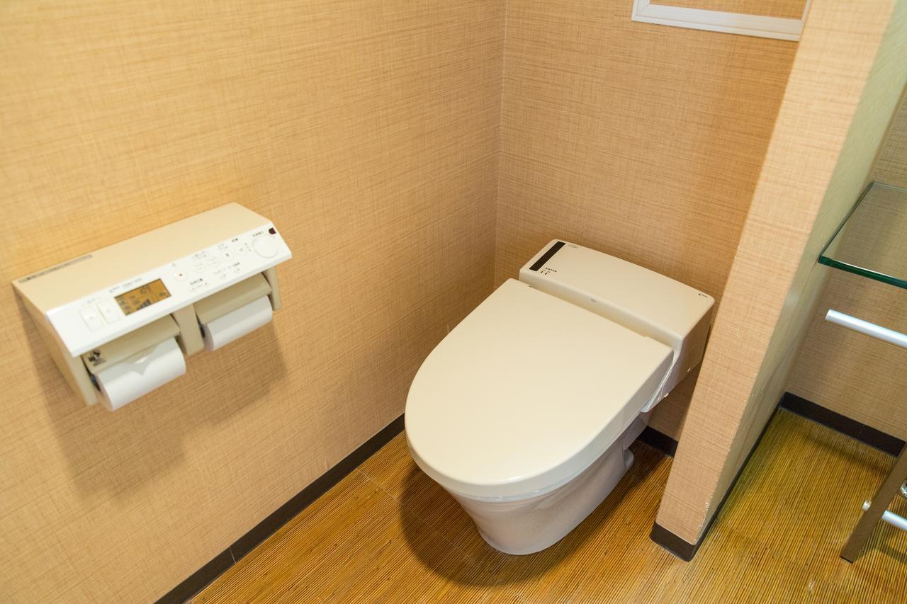 Uehonmachi Plaza Hotel (Adults Only) Osaka Exteriör bild