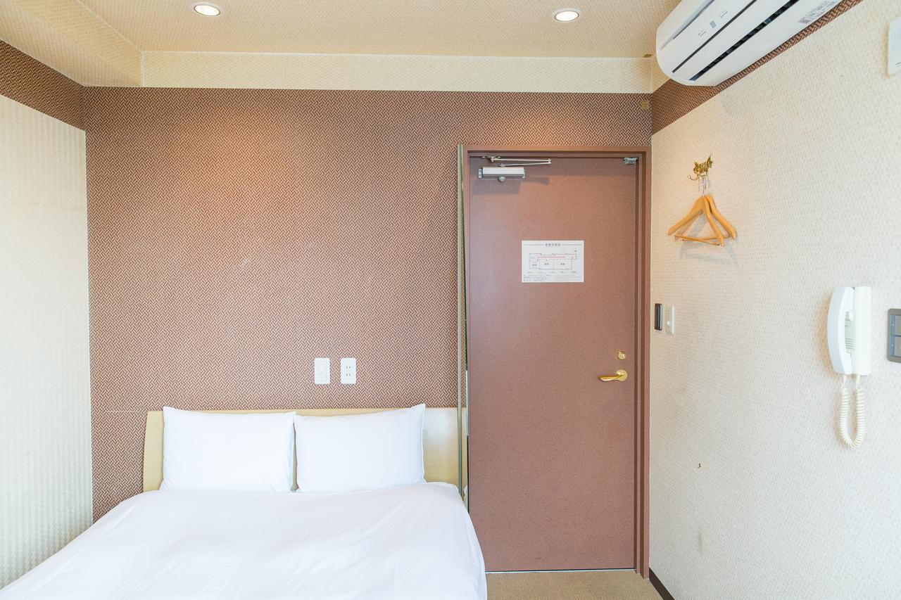 Uehonmachi Plaza Hotel (Adults Only) Osaka Exteriör bild